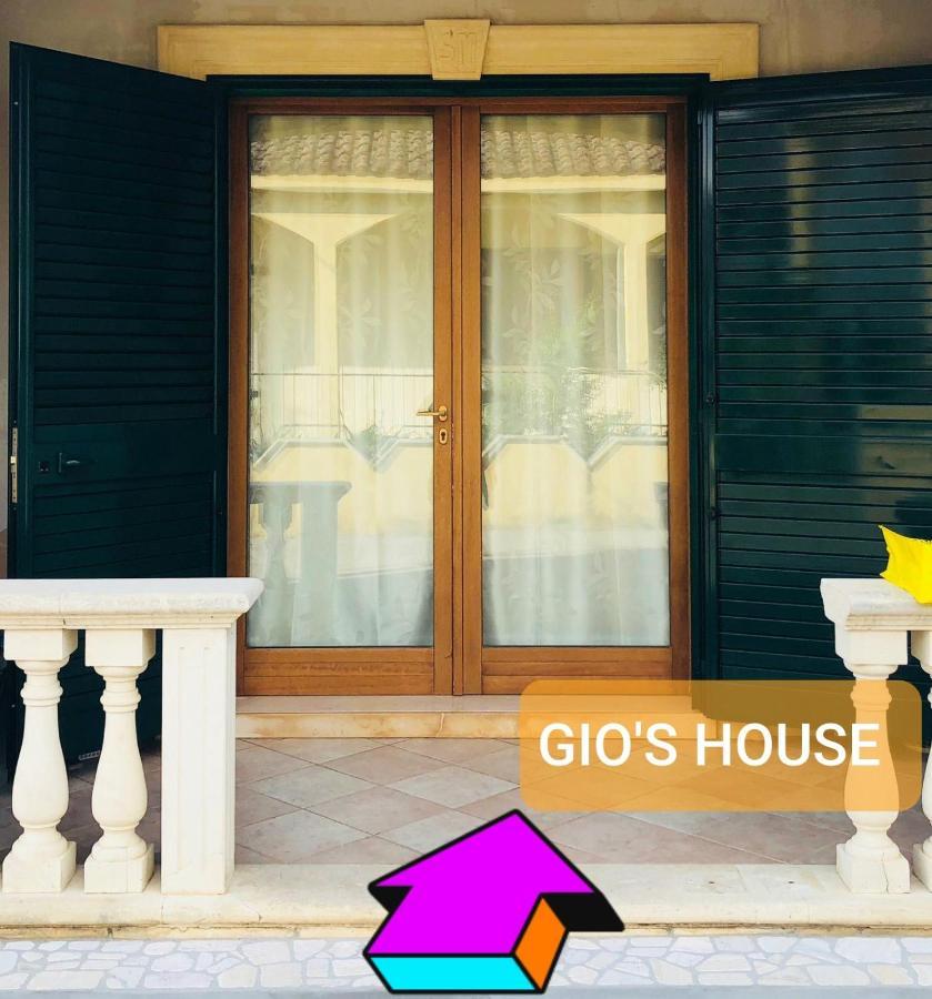 Vila Gio'S House Collemeto Exteriér fotografie
